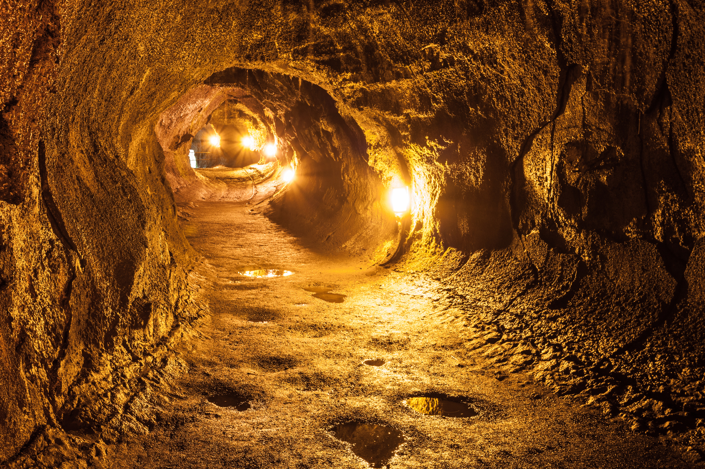 Lava tube