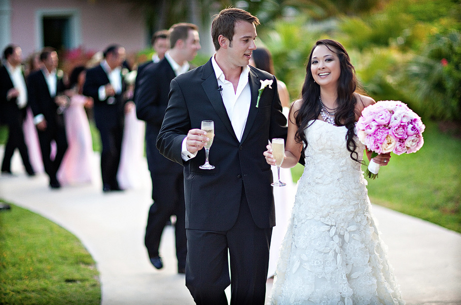 A destination wedding ceremony on a Bahamas beach