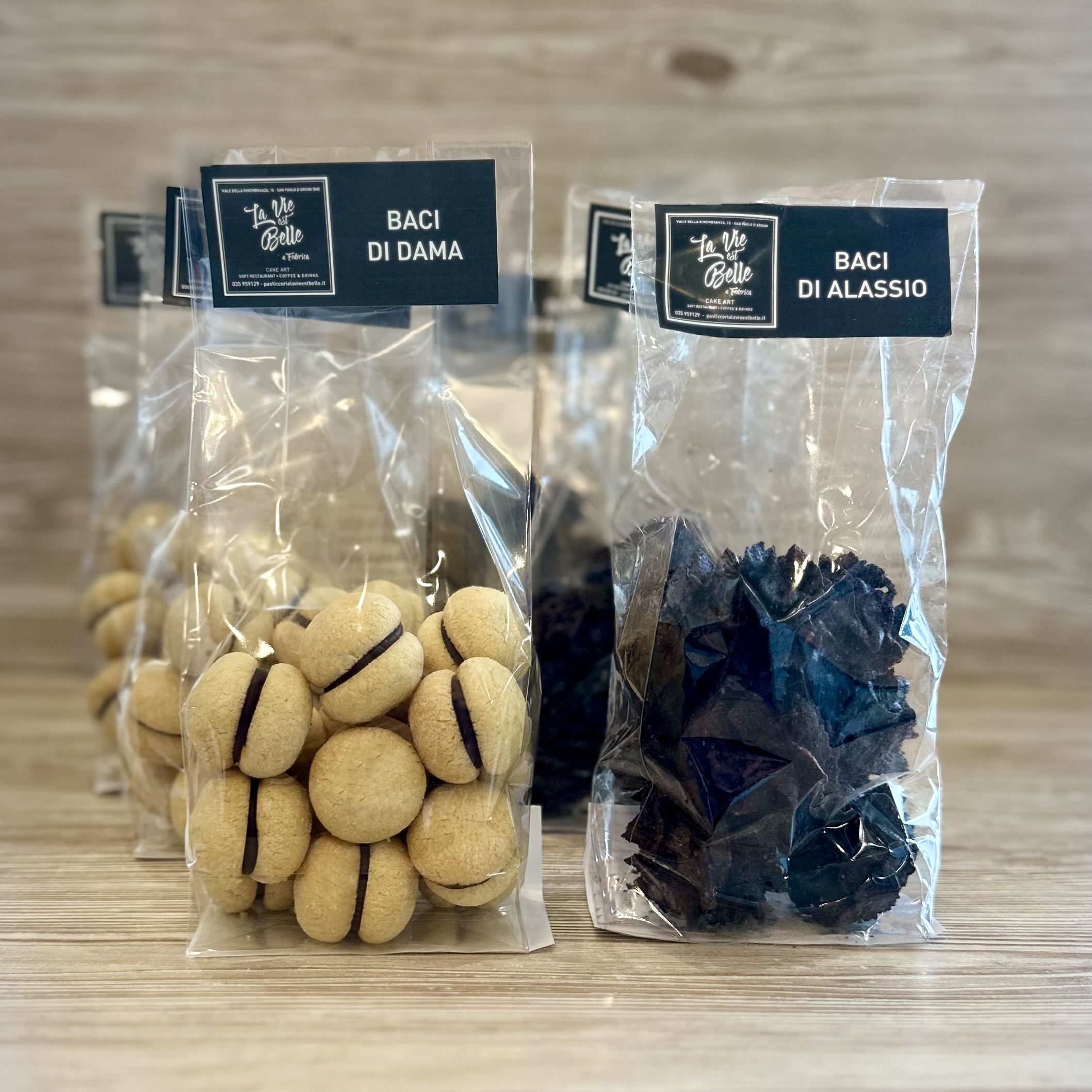 Sacchetto di<br> baci di Dama e baci di Alassio